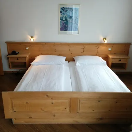 Hotel Terminus 2*