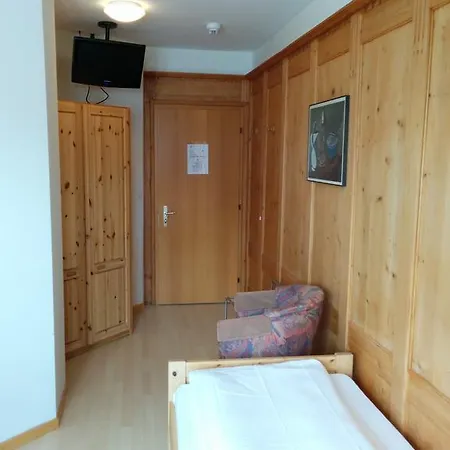 Hotel Terminus 2*