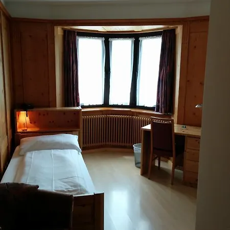 Terminus Hotell 2*