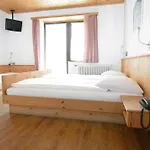 Terminus Hotel 2*